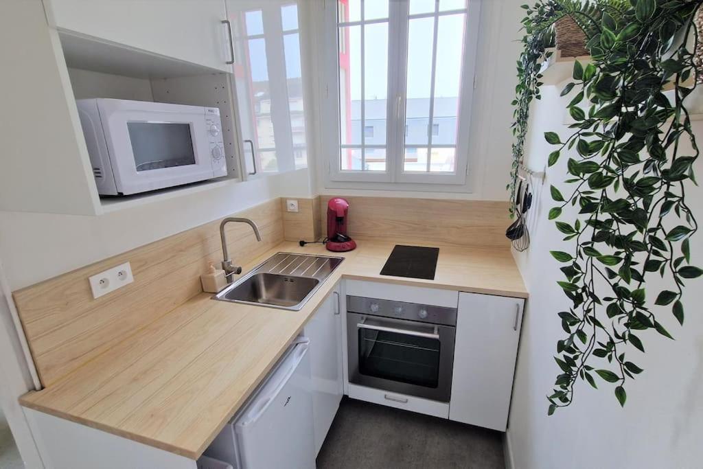 Appartement Ouistreham Proche Centre Et Plage Eksteriør bilde