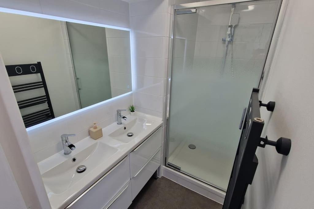Appartement Ouistreham Proche Centre Et Plage Eksteriør bilde